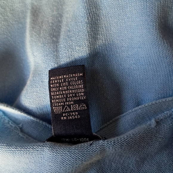 3/$15 Izod Light Blue & Brown Argyle V Neck Cotton Cardigan Size Small - Picture 7 of 7